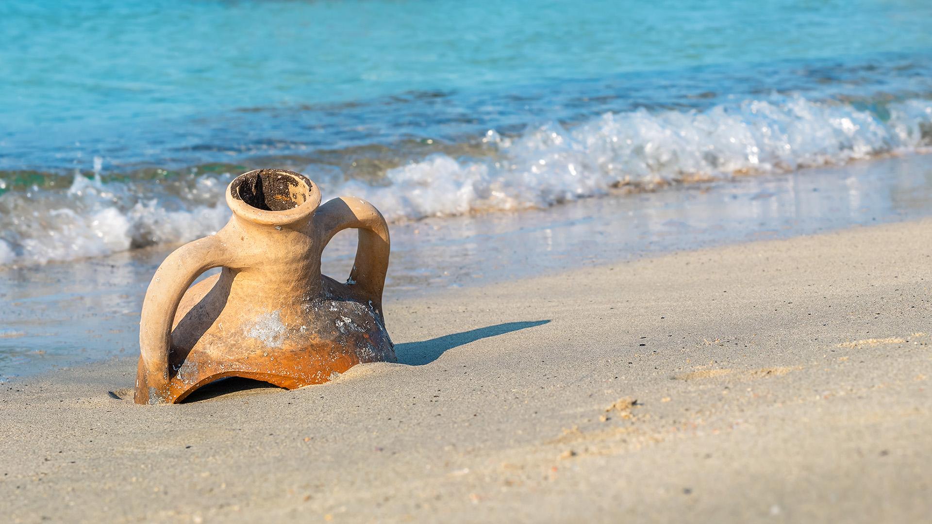 The best stories are told with wine... 